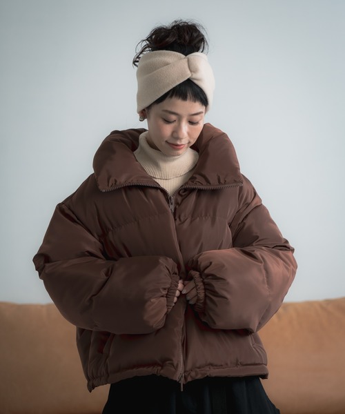 Libra Cue（リブラ キュー）の「Libra ドロップショルダーショートダウンジャケット（ダウンジャケット/コート・レディース・ブラック/パープル/ブラウン/モカ・FREE）」の10枚目の写真