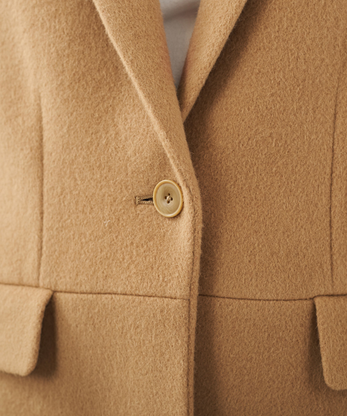 Another Edition（アナザーエディション）の「ウール 1ボタン チェスター コート/AE Ｗ １Ｂﾁｪｽﾀｰ CT　（チェスターコート・レディース・オフホワイト/ブラック/ベージュ・SMALL/MEDIUM）」の8枚目の写真