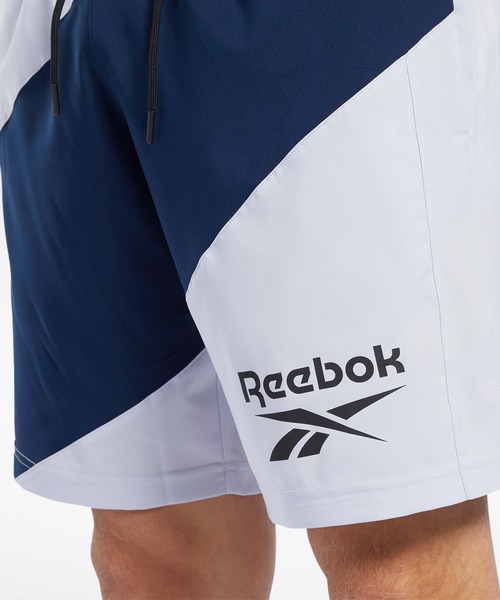 Reebok（リーボック）の「ワークアウト レディ グラフィック ショーツ / Workout Ready Graphic Shorts（その他パンツ・メンズ・ライトグレー/ブラック・X-LARGE/SMALL/XX-LARGE/X-SMALL/LARGE/MEDIUM）」の7枚目の写真