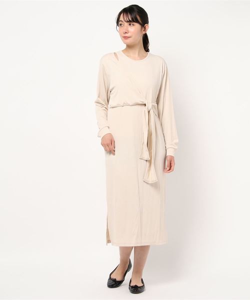 STYLEBLOCK(スタイルブロック)の「ナローリブサイドしばりアシンメトリーネックワンピース(ワンピース・レディース・ブラック/アイボリー/グリーン系その他/ブルー系その他/グレイッシュベージュ・M)」の9枚目の写真