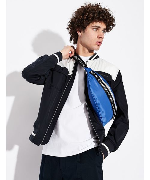 ARMANI EXCHANGE(アルマーニエクスチェンジ)の「【A|Xアルマーニ エクスチェンジ】バックカラ―ブロックデザイン 半袖クルーネックTシャツ/REGULAR(Tシャツ/カットソー・メンズ・ブラック/ネイビー/ホワイト・MEDIUM/LARGE/X-LARGE/SMALL/X-SMALL)」の6枚目の写真