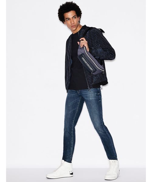 ARMANI EXCHANGE(アルマーニエクスチェンジ)の「【A|Xアルマーニ エクスチェンジ】バックカラ―ブロックデザイン 半袖クルーネックTシャツ/REGULAR(Tシャツ/カットソー・メンズ・ブラック/ネイビー/ホワイト・MEDIUM/LARGE/X-LARGE/SMALL/X-SMALL)」の17枚目の写真