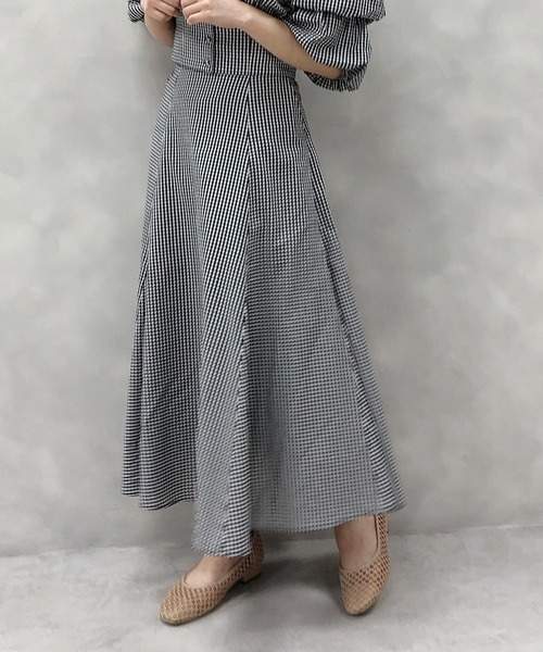 one after another NICE CLAUP（ワンアフターアナザーナイスクラップ）の「切り替えフレアスカート（スカート・レディース・オフホワイト/ドット/チェック・FREE）」の3枚目の写真