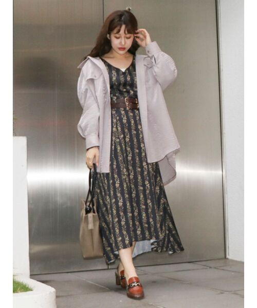 dazzlin（ダズリン）の「オリエンタルアートフラワーワンピース（ワンピース・レディース・アイボリー/ブラック/ブルー・SMALL/MEDIUM）」の13枚目の写真