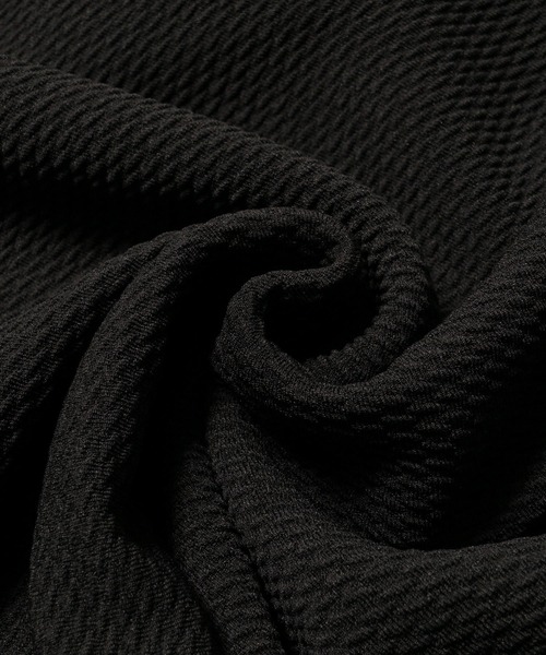 coca(coca)(コカ)の「【WEB限定セール】エンボス加工ノースリーブオールインワン(つなぎ/オールインワン・レディース・ブラック・ONE SIZE/M/L)」の18枚目の写真