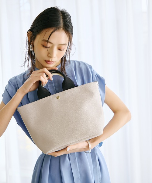 Breath TOPKAPI（ブレストプカピ）の「【Breath TOPKAPI /ブレス トプカピ】スコッチグレイン ネオレザー レディース トートバッグ プレーン（トートバッグ・レディース・ライトグレー/ブラック/クリーム/キャメル/サンドグレー・FREE）」の4枚目の写真