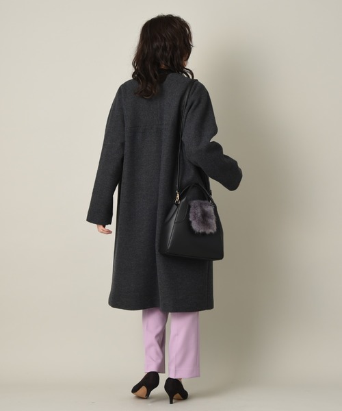 INTERPLANET（インタープラネット）の「ファー付き２ＷＡＹ　ＢＡＧ（ショルダーバッグ・レディース・アイボリー/ブラック/ブラウン・フリー）」の12枚目の写真