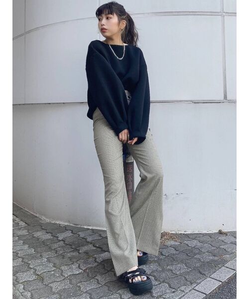 MURUA(ムルーア)の「ハイウエストスリットパンツ(その他パンツ・レディース・ブラック/ベージュ/その他1・1/2)」の8枚目の写真