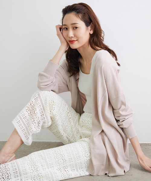 ROPE' PICNIC(ロペピクニック)の「【UVケア・接触冷感】ゴールドバー付きトッパーカーディガン(カーディガン/ボレロ・レディース・ライトグレー/ブラック/ライトグリーン/ベージュ系その他/ダークパープル/ブルー/イエロー系その他・38)」の4枚目の写真