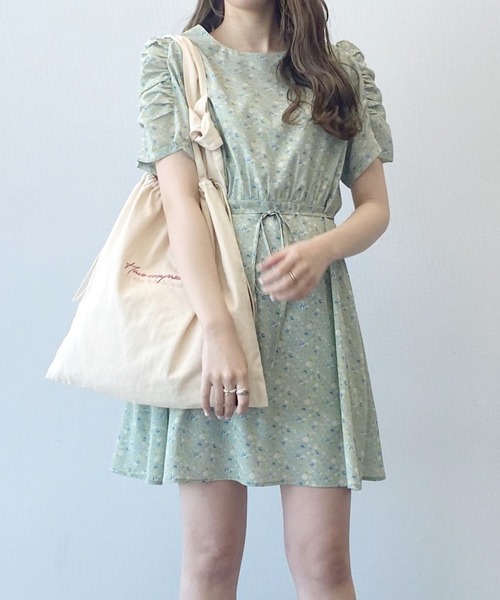 Heather(ヘザー)の「ソデシャーリングミニワンピース 944837(ワンピース・レディース・グリーン系その他/ブラック系その他/ベージュ系その他・FREE)」の3枚目の写真