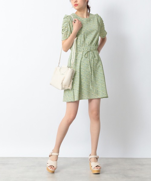 Heather(ヘザー)の「ソデシャーリングミニワンピース 944837(ワンピース・レディース・グリーン系その他/ブラック系その他/ベージュ系その他・FREE)」の12枚目の写真