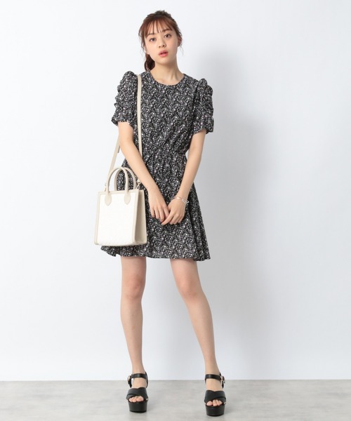 Heather(ヘザー)の「ソデシャーリングミニワンピース 944837(ワンピース・レディース・グリーン系その他/ブラック系その他/ベージュ系その他・FREE)」の21枚目の写真