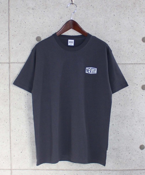 NEV(ネブ)の「プリント半袖Tシャツ カットソー(Tシャツ/カットソー・メンズ・オフホワイト/モカ/チャコール/ミント/ホワイト系/ブラック/杢グレー/ベージュ/オレンジ・L/M/XL)」の6枚目の写真