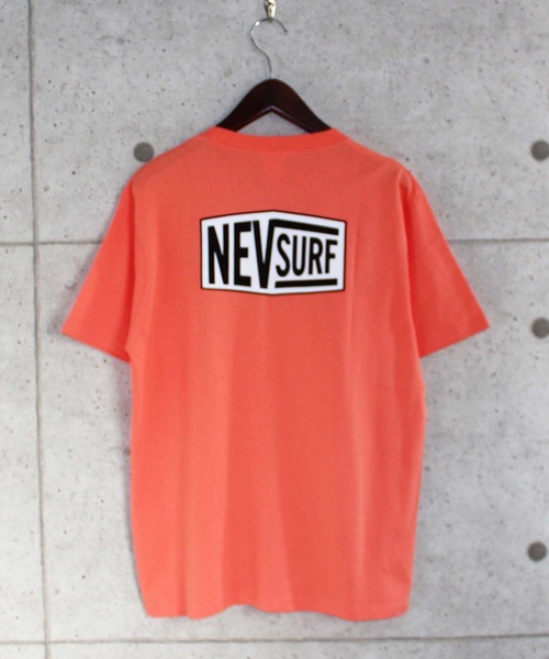 NEV(ネブ)の「プリント半袖Tシャツ カットソー(Tシャツ/カットソー・メンズ・オフホワイト/モカ/チャコール/ミント/ホワイト系/ブラック/杢グレー/ベージュ/オレンジ・L/M/XL)」の13枚目の写真