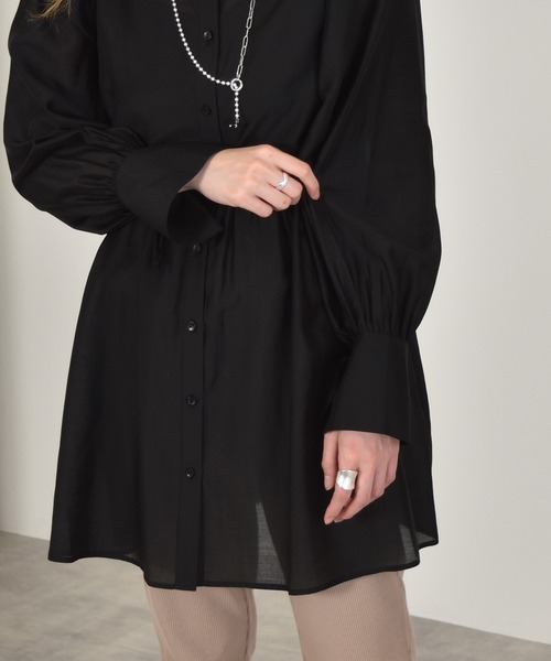 w closet（ダブルクローゼット）の「袖リボンギャザーシャツ（シャツ/ブラウス・レディース・ホワイト/ブラック・マルチサイズ）」の18枚目の写真