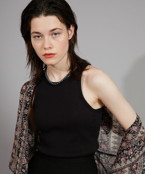 CIAOPANIC（チャオパニック）の「パット付きアメリカンスリーブタンクトップ（Tシャツ/カットソー・レディース・ブラック/ダークブラウン/グレイッシュベージュ・FREE）」の2枚目の写真