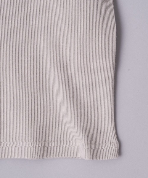 CIAOPANIC（チャオパニック）の「パット付きアメリカンスリーブタンクトップ（Tシャツ/カットソー・レディース・ブラック/ダークブラウン/グレイッシュベージュ・FREE）」の6枚目の写真