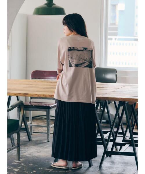 SEVENDAYS=SUNDAY（セブンデイズサンデイ）の「MOST BLISSFUL TEE　＊◇（Tシャツ/カットソー・レディース・オフホワイト/グレイッシュベージュ・S/M/L）」の19枚目の写真