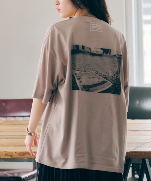 SEVENDAYS=SUNDAY（セブンデイズサンデイ）の「MOST BLISSFUL TEE　＊◇（Tシャツ/カットソー・レディース・オフホワイト/グレイッシュベージュ・S/M/L）」の7枚目の写真