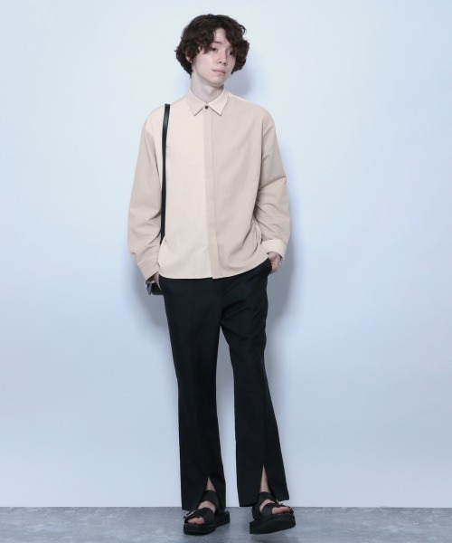 HARE(ハレ)の「フロントスリットフレアパンツ(HARE)(その他パンツ・メンズ・ブラック/チャコールグレー/ブルー系その他・SMALL/MEDIUM)」の4枚目の写真