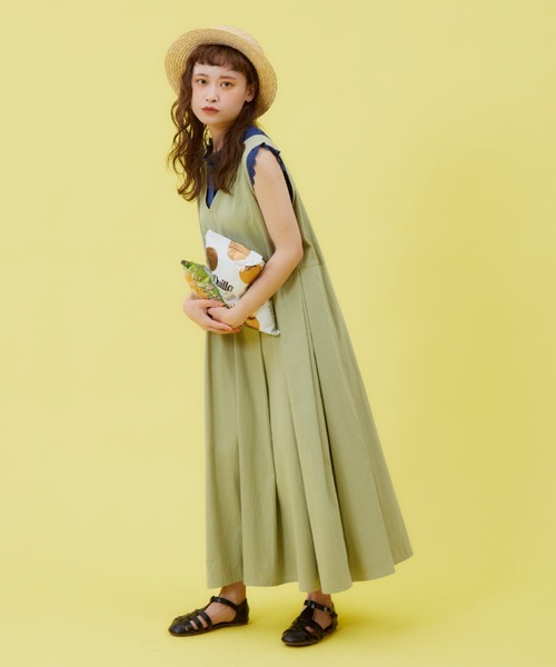 MERLOT（メルロー）の「ベジタブルカラージャンパースカート（ジャンパースカート・レディース・オレンジ/ネイビー/ライトグリーン・FREE）」の2枚目の写真