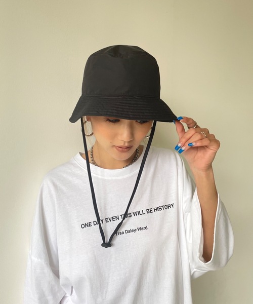 SHAGGIE（シャギー）の「ナイロンアドベンチャーバケットハット（ハット・レディース・ブラック・FREE）」の2枚目の写真