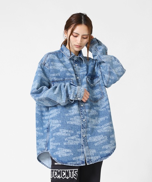 VETEMENTS  ヴェトモン  EXIT カードケース　ヴァザリア VETEMENTS ヴェトモン EXIT カードケース ヴァザリア - メルカリ