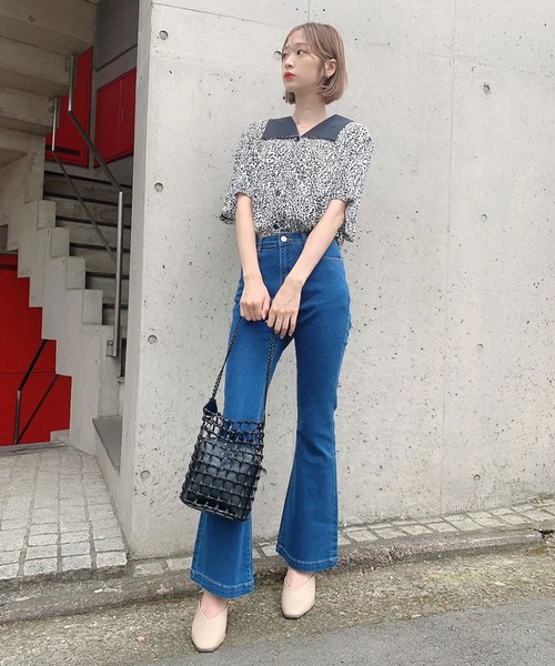 Voyage titty&Co.PETIT（ボヤージュティティアンドコープチ）の「【Voyage titty&Co.】デニムフレアパンツ（デニムパンツ・レディース・インディゴブルー・X-SMALL/SMALL/MEDIUM/LARGE）」の10枚目の写真