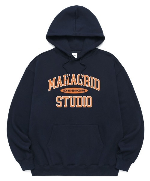 MAHAGRID（マハグリッド）の「『mahagrid/マハグリッド』COLLEGE LOGO HOODIE/カレッジロゴ プルオーバーパーカー（パーカー・メンズ・グレー/グリーン/アイボリー/ネイビー/ブラック/ライトグレー/パープル・M/L/S）」の6枚目の写真