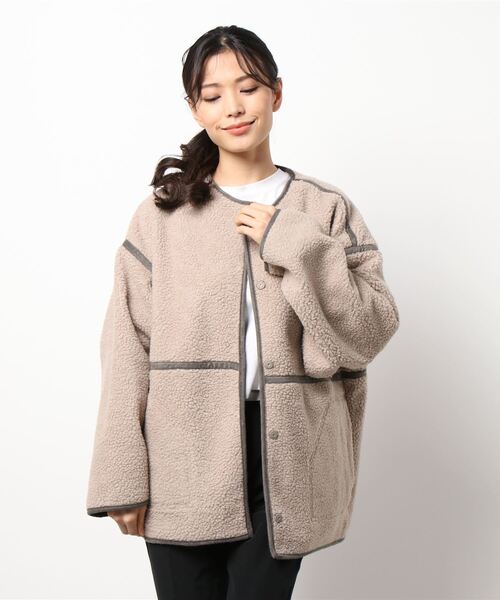 Birthday room（バースデイルーム）の「2wayフェイクムートンノーカラーリバーシブルコート（ノーカラーコート・レディース・グレー/アイボリー/ベージュ・FREE）」の6枚目の写真