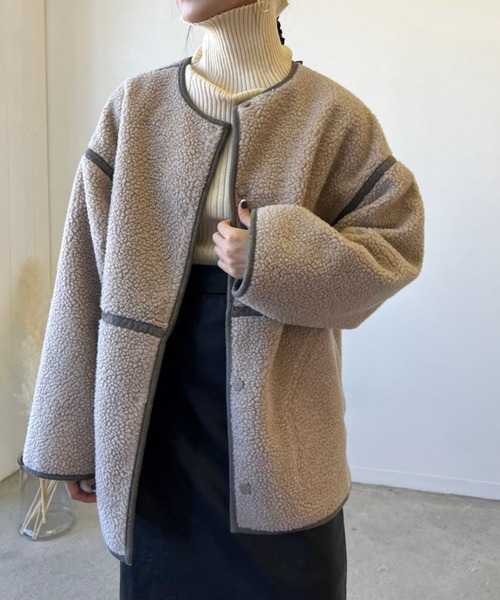 Birthday room（バースデイルーム）の「2wayフェイクムートンノーカラーリバーシブルコート（ノーカラーコート・レディース・グレー/アイボリー/ベージュ・FREE）」の20枚目の写真