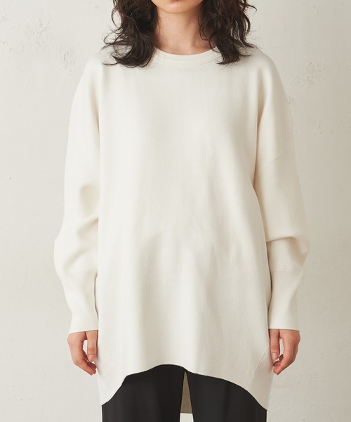 Lui's（ルイス）の「スムース編みクルーネックプルオーバー（ニット/セーター・レディース・オフホワイト/ブラック/グレー・FREE）」の6枚目の写真