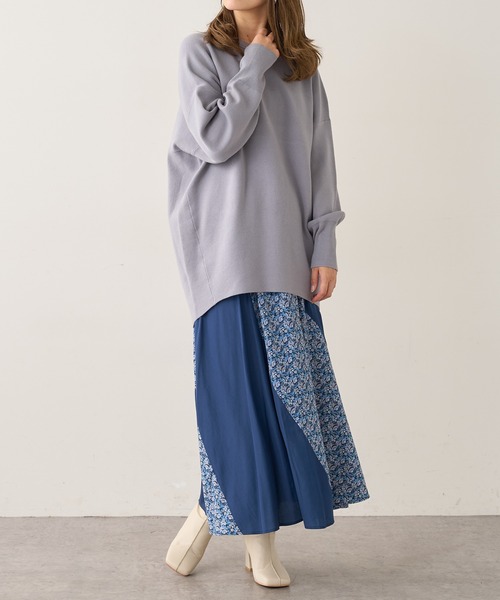 Lui's（ルイス）の「スムース編みクルーネックプルオーバー（ニット/セーター・レディース・オフホワイト/ブラック/グレー・FREE）」の7枚目の写真