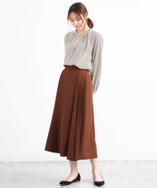 MK MICHEL KLEIN(エムケーミッシェルクラン)の「プリーツガウチョパンツ/洗える(その他パンツ・レディース・ネイビー/ブラウン/ブラウン系その他・40/38)」の15枚目の写真