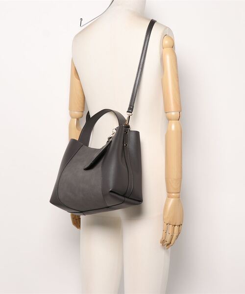 Te chichi（テチチ）の「パスケース付トートバッグ（トートバッグ・レディース・ブラウン/グレー・ﾌﾘ-）」の5枚目の写真