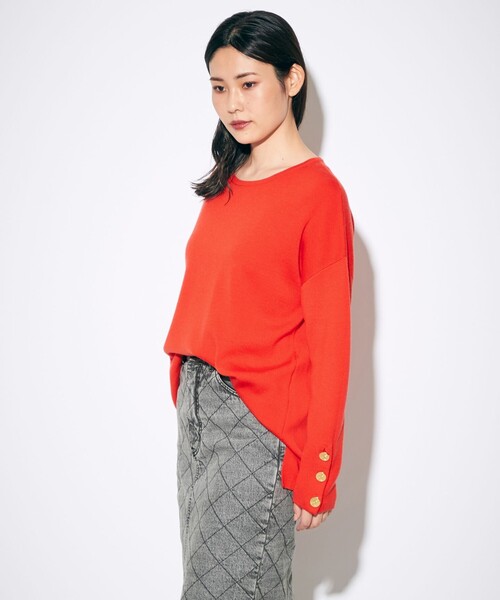 GRACE CONTINENTAL(グレースコンチネンタル)の「メタル釦付ニットトップ(ニット/セーター・レディース・ブラック/グレー・36)」の21枚目の写真