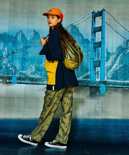 AlexanderLeeChang（アレキサンダーリーチャン）の「5050 POCKETABLE DAYPAC（バックパック/リュック・メンズ・ネイビー/グレー/ブルー・ONESIZE）」の15枚目の写真