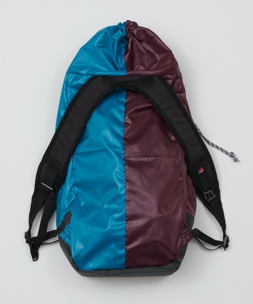 AlexanderLeeChang（アレキサンダーリーチャン）の「5050 POCKETABLE DAYPAC（バックパック/リュック・メンズ・ネイビー/グレー/ブルー・ONESIZE）」の13枚目の写真