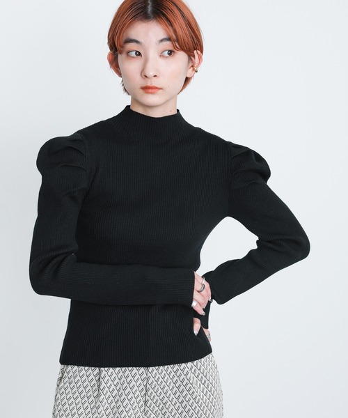 select MOCA(セレクトモカ)の「2021 AW プチハイネックパワーショルダーリブニットトップス(Tシャツ/カットソー・レディース・ブラック/グリーン/アイボリー/テラコッタ・FREE)」の21枚目の写真