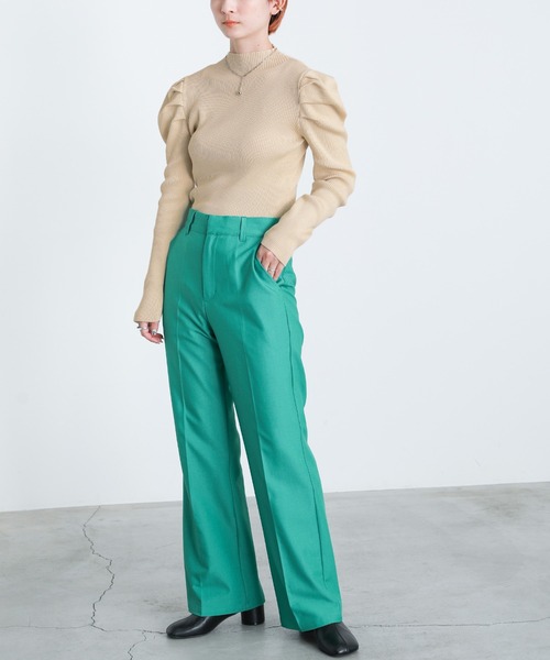 select MOCA(セレクトモカ)の「2021 AW プチハイネックパワーショルダーリブニットトップス(Tシャツ/カットソー・レディース・ブラック/グリーン/アイボリー/テラコッタ・FREE)」の14枚目の写真
