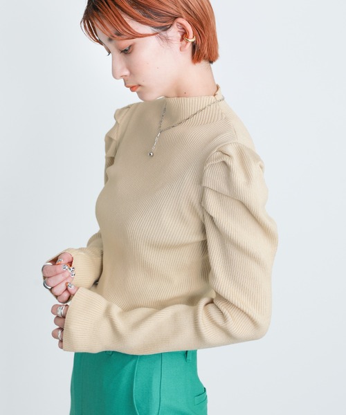 select MOCA(セレクトモカ)の「2021 AW プチハイネックパワーショルダーリブニットトップス(Tシャツ/カットソー・レディース・ブラック/グリーン/アイボリー/テラコッタ・FREE)」の12枚目の写真