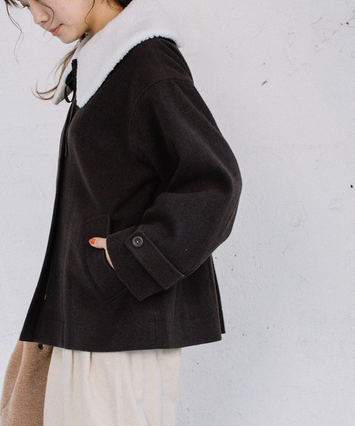 POU DOU DOU(プードゥドゥ)の「ボア付きショートコート(その他アウター・レディース・ベージュ/ブラウン/イエロー・3)」の20枚目の写真