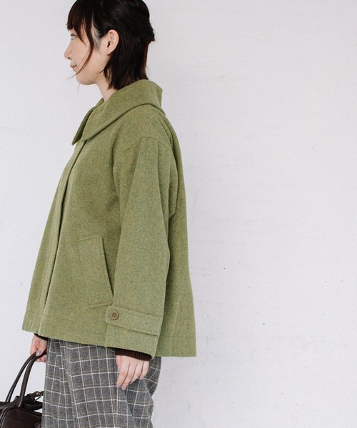 POU DOU DOU(プードゥドゥ)の「ボア付きショートコート(その他アウター・レディース・ベージュ/ブラウン/イエロー・3)」の6枚目の写真