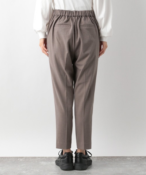 GLOBAL WORK（グローバルワーク）の「ウツクシあったかテーパードパンツ/215854（スラックス・レディース・アイボリー/ブラック/モカ/グリーン/ラベンダー/ブルー・X-SMALL/SMALL/MEDIUM/LARGE/X-LARGE/XX-LARGE）」の17枚目の写真