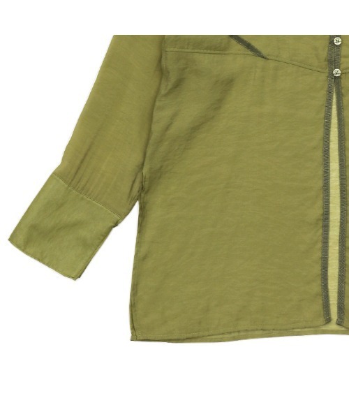 select MOCA（セレクトモカ）の「切り替えデザインオープンスリーブシアーシャツ（シャツ/ブラウス・レディース・ブラック/オフホワイト/カーキ・FREE）」の8枚目の写真