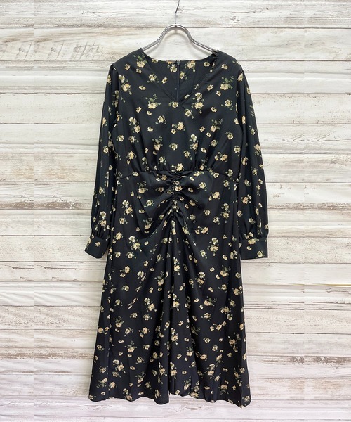 Jewelobe(ジュエローブ)の「フロントギャザーVネックフラワーワンピース(ワンピース・レディース・グリーン/ブラック/アイボリー・FREE)」の20枚目の写真