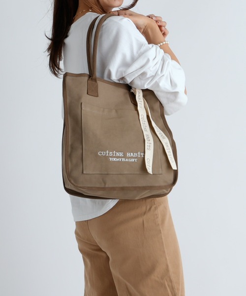 CUISINE HABITS（クイジーヌハビッツ）の「SQUARE TOTE スクエア トートバッグ（トートバッグ・レディース・ブラック/カーキ/アイボリー/グレー/ベージュ/チャコールグレー・フリー）」の6枚目の写真