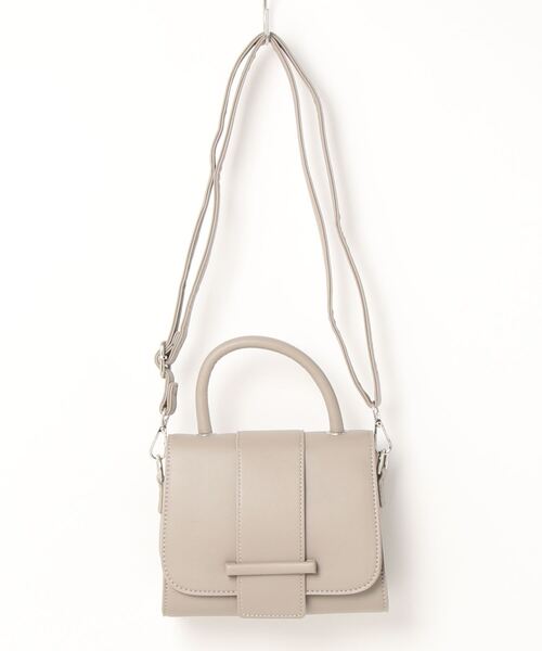 VENCEEXCHANGE(ヴァンスエクスチェンジ)の「フラップデザインワンハンドルショルダーバッグ(ショルダーバッグ・レディース・オフホワイト/ブラック/グリーン/グレー/マスタード/パープル・FREE)」の4枚目の写真