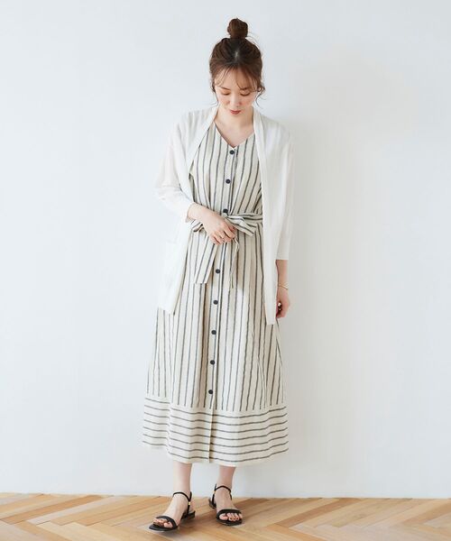 le.coeur blanc（ルクールブラン）の「カシリーレーヨンニットカーディガン（カーディガン/ボレロ・レディース・ベージュ/ネイビー/オフホワイト/ピンク・38）」の20枚目の写真