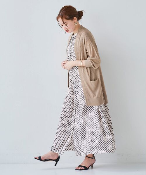 le.coeur blanc（ルクールブラン）の「カシリーレーヨンニットカーディガン（カーディガン/ボレロ・レディース・ベージュ/ネイビー/オフホワイト/ピンク・38）」の9枚目の写真